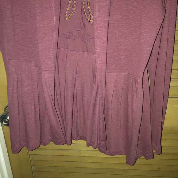 Logo by Lori Goldstein. Beautiful mauve duster long sleeve. - Picture 2 of 5